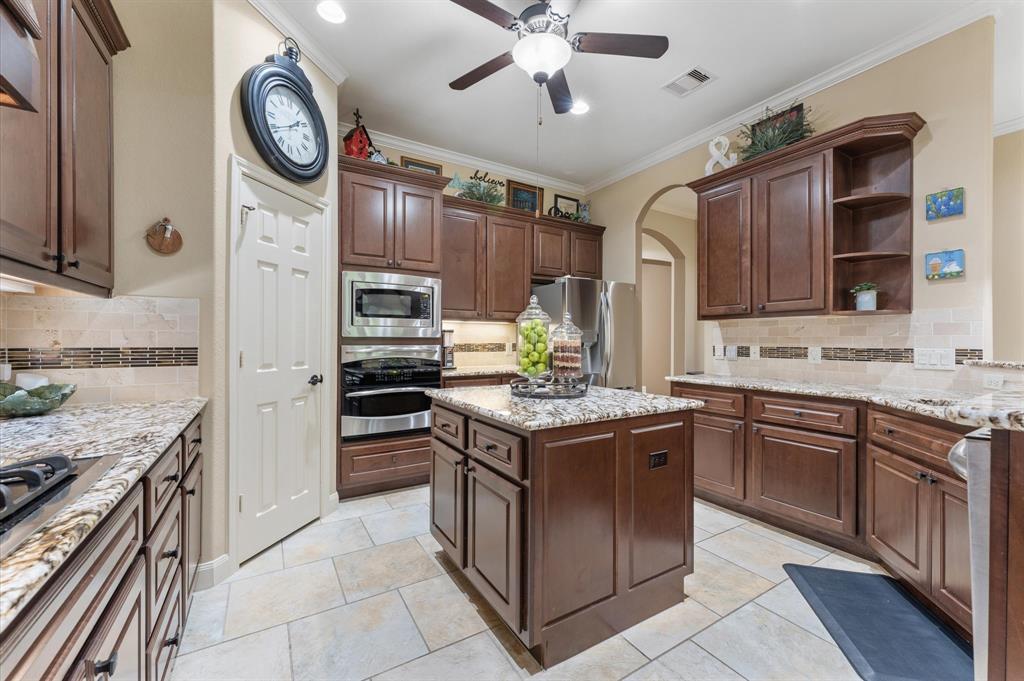 19835 Driver Forest Drive, Porter, Texas image 21