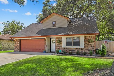 A home in Clute