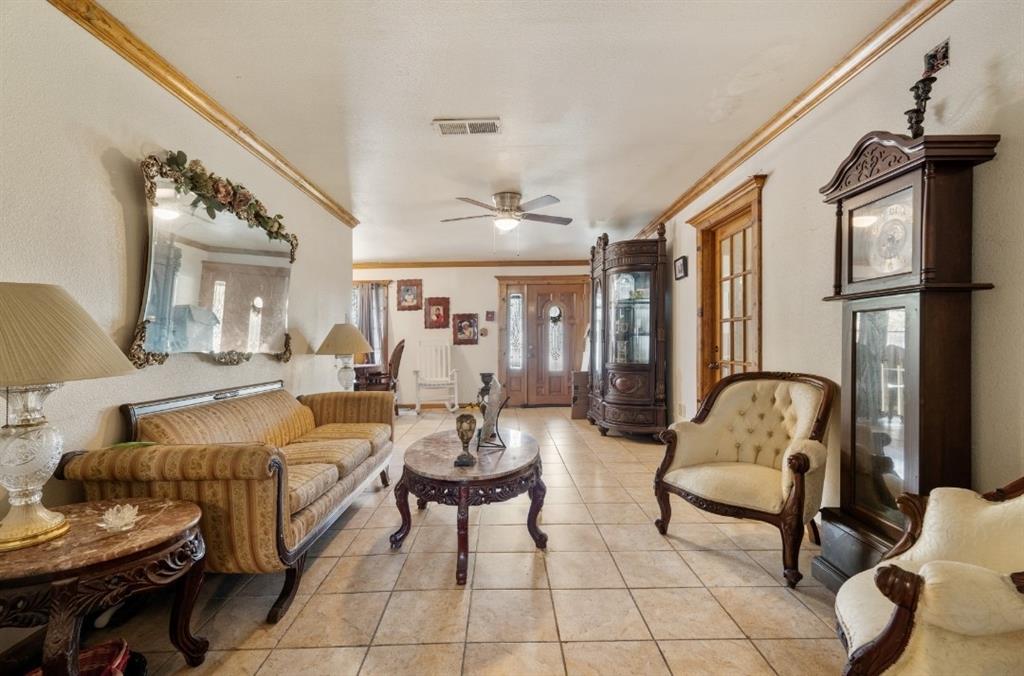 5919 Shirley Mae Lane, Houston, Texas image 16