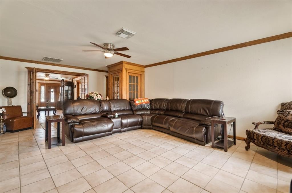 5919 Shirley Mae Lane, Houston, Texas image 13