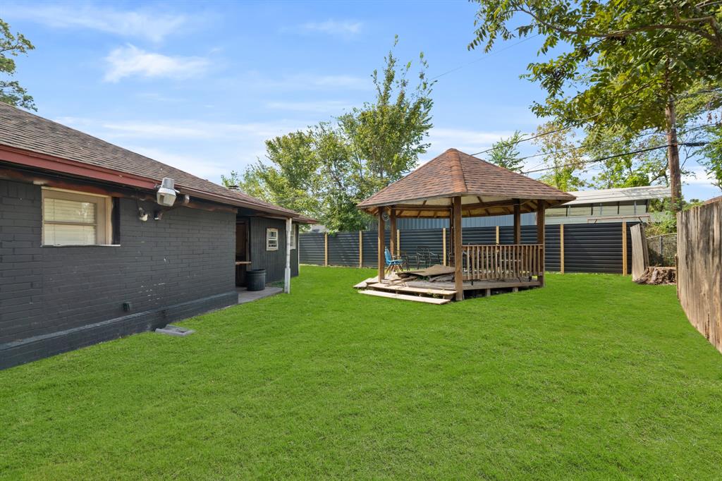 5919 Shirley Mae Lane, Houston, Texas image 25