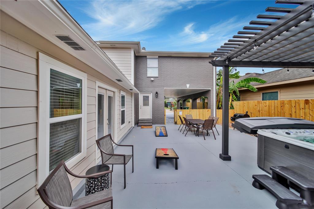 2713 Rosewood Street, Houston, Texas image 17