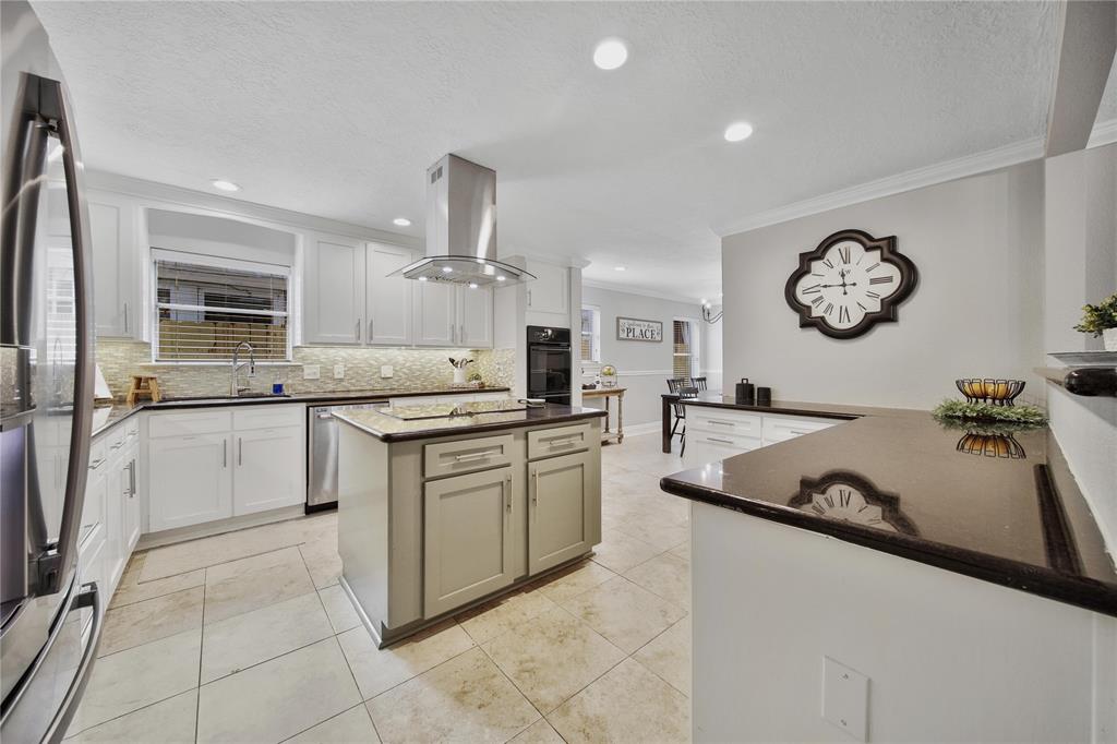 2713 Rosewood Street, Houston, Texas image 30