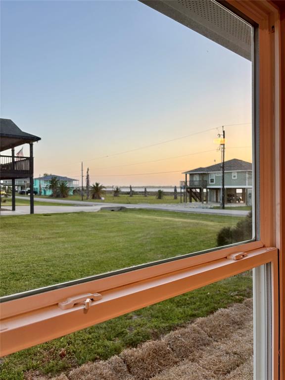 1105 W Bayshore Drive, Palacios, Texas image 2