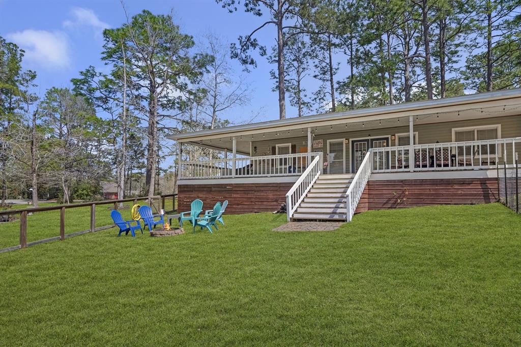212 Woodcrest Drive, Brookeland, Texas image 5