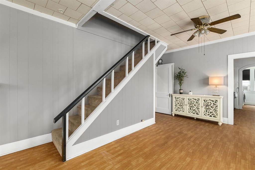 704 S Baylor Street, Brenham, Texas image 8