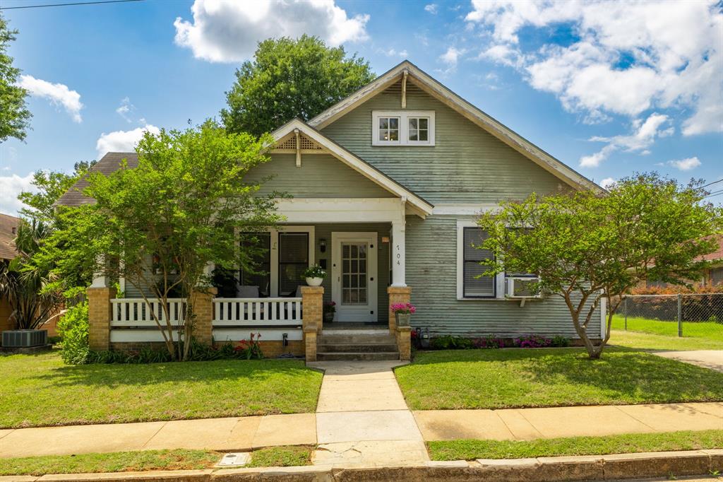 704 S Baylor Street, Brenham, Texas image 1