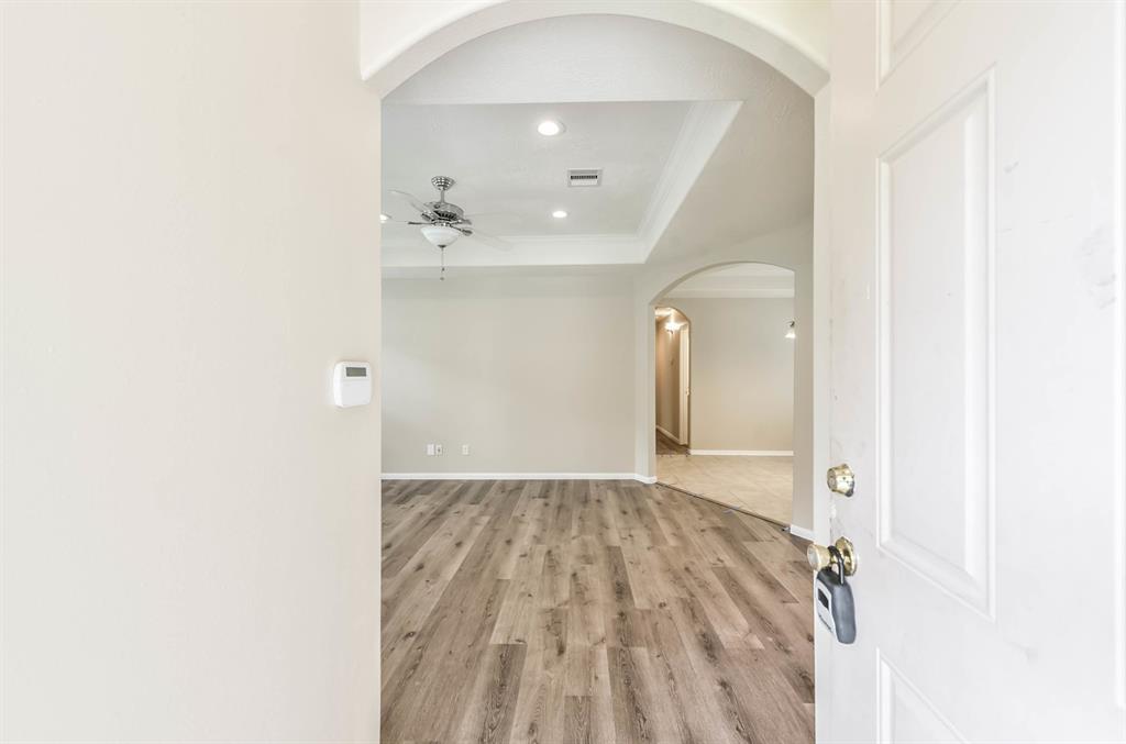 4122 Sevan Street, Bacliff, Texas image 2