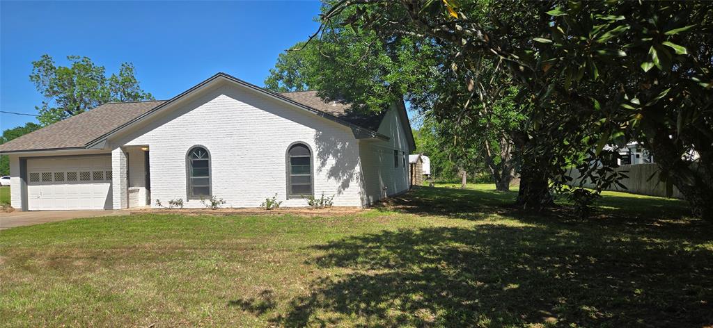 520 Walnut Street, Waller, Texas image 4