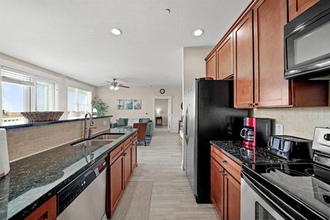 Condominium in Galveston TX 26320 Cat Tail Drive 21.jpg