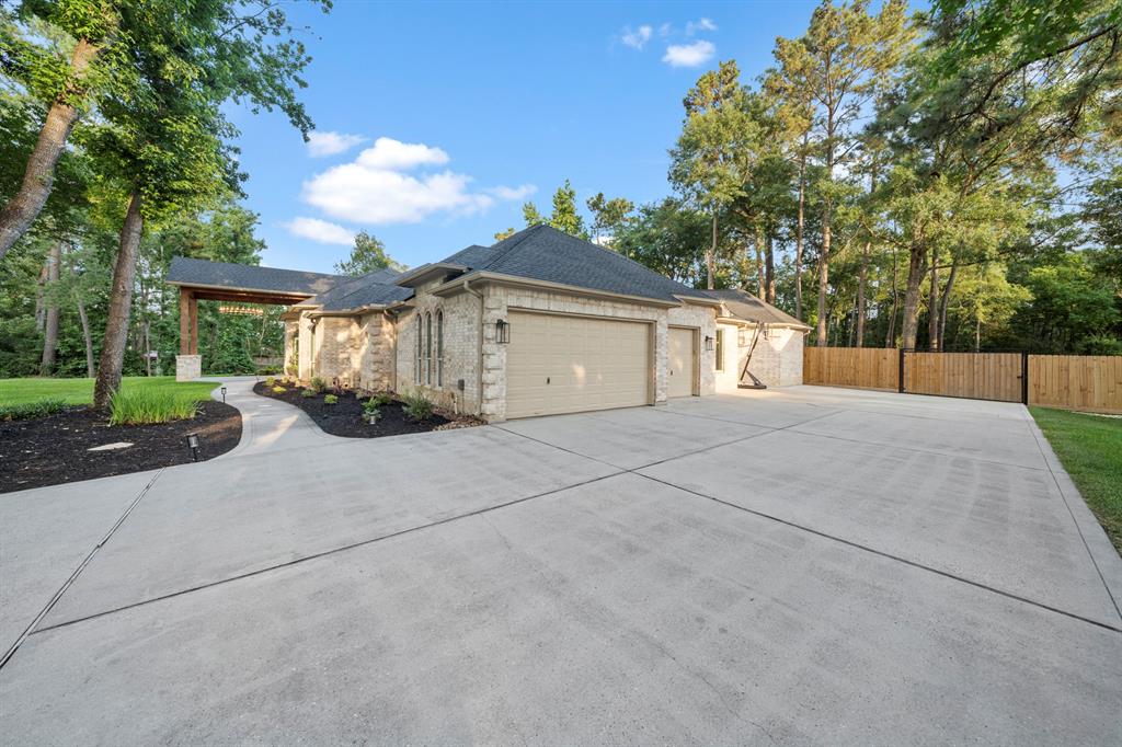 28611 Benders Crossing Drive