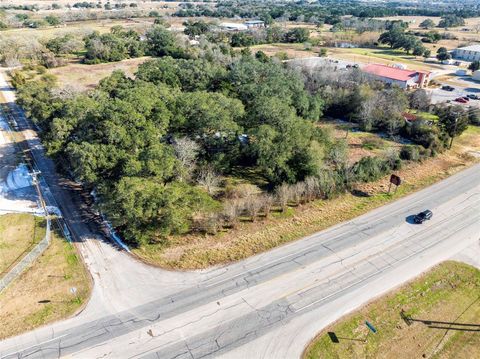 29 County Road 77B Hallettsville TX 77964