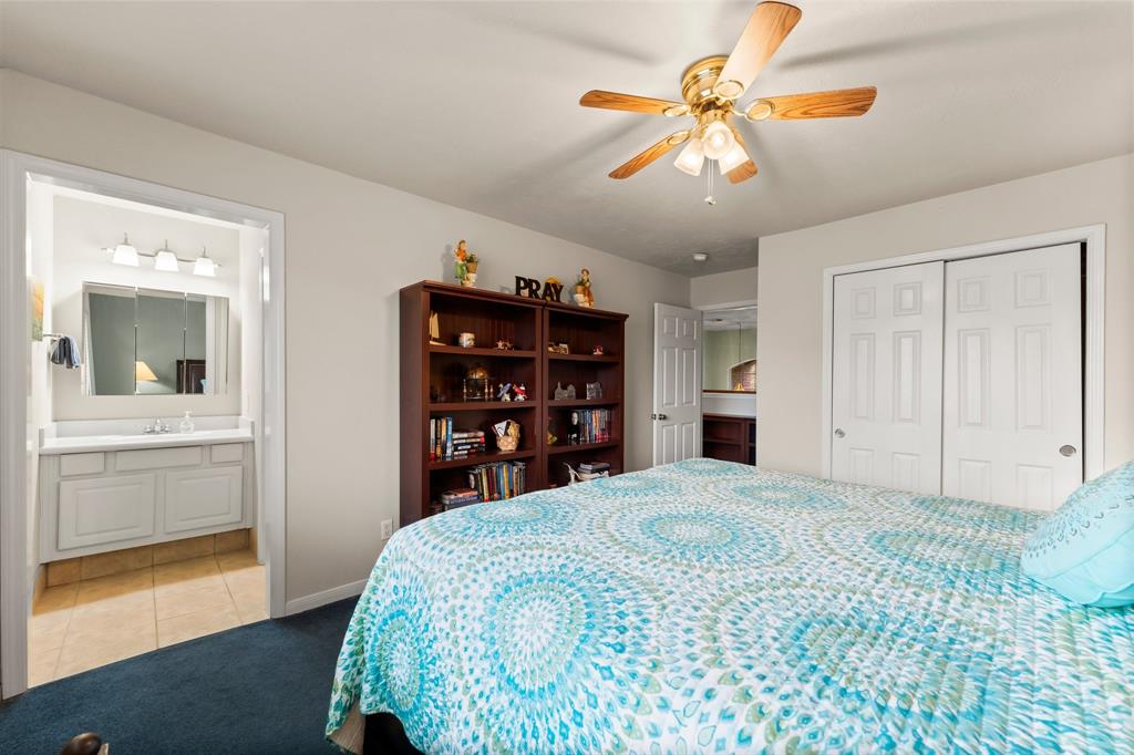 4210 Rainfall Drive, Pasadena, Texas image 31