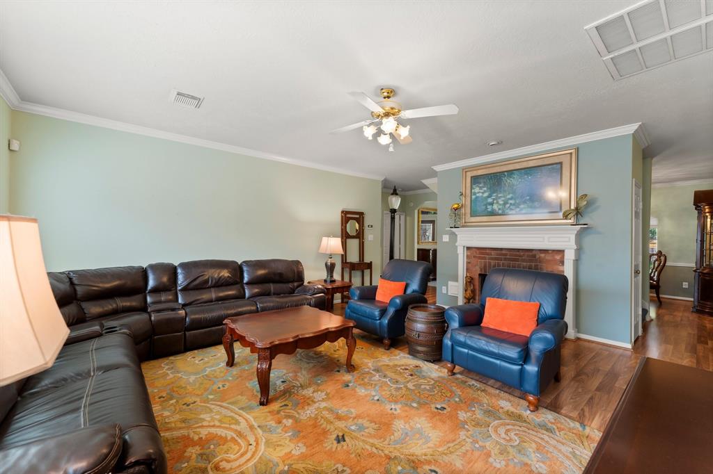 4210 Rainfall Drive, Pasadena, Texas image 17