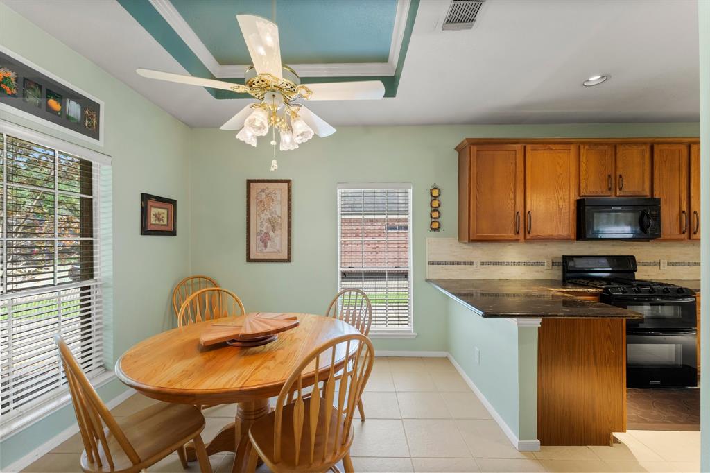 4210 Rainfall Drive, Pasadena, Texas image 11