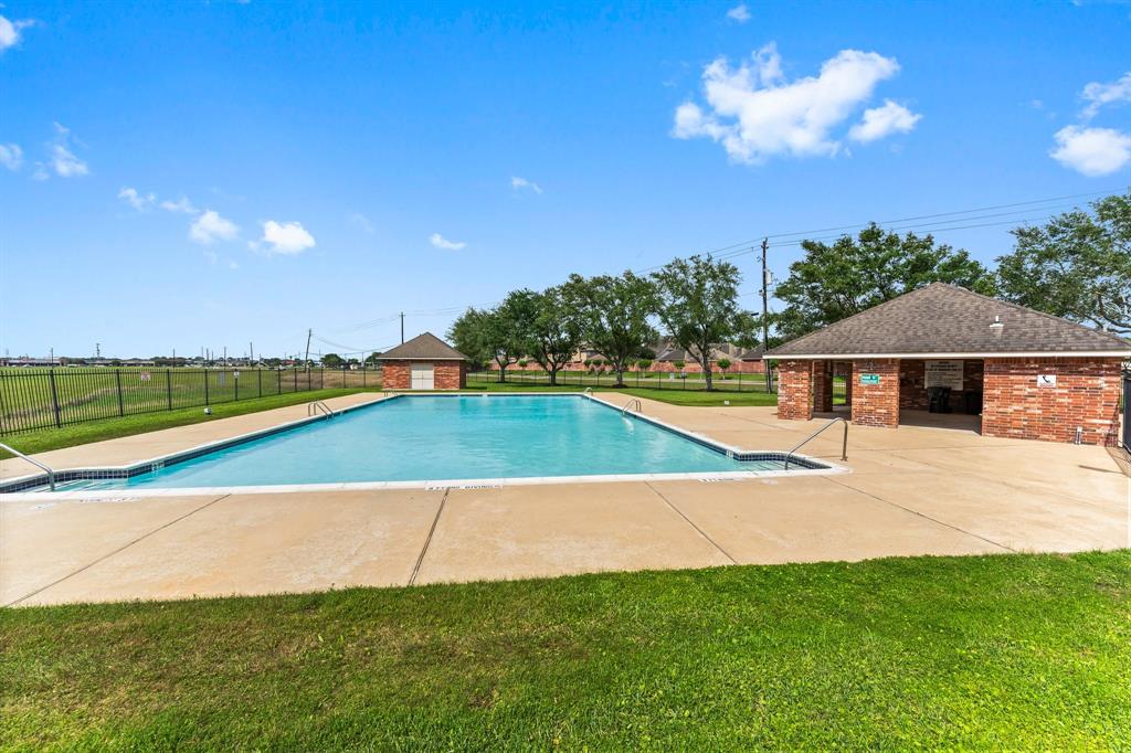 4210 Rainfall Drive, Pasadena, Texas image 43