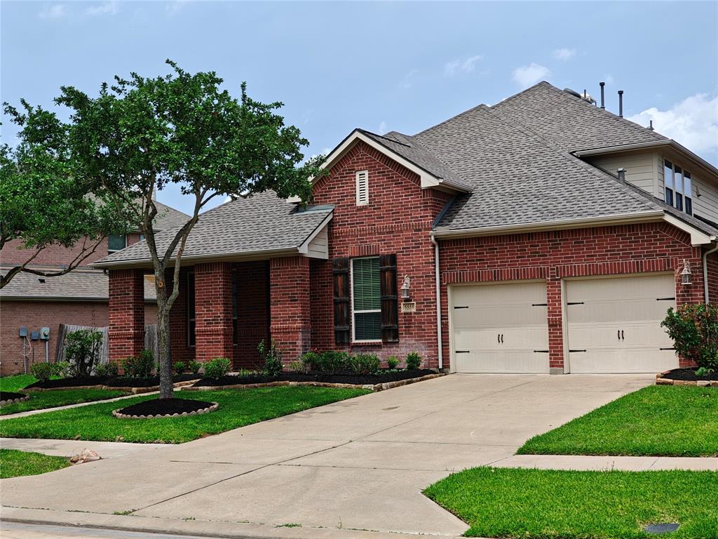 5551 Twin Rivers Lane
