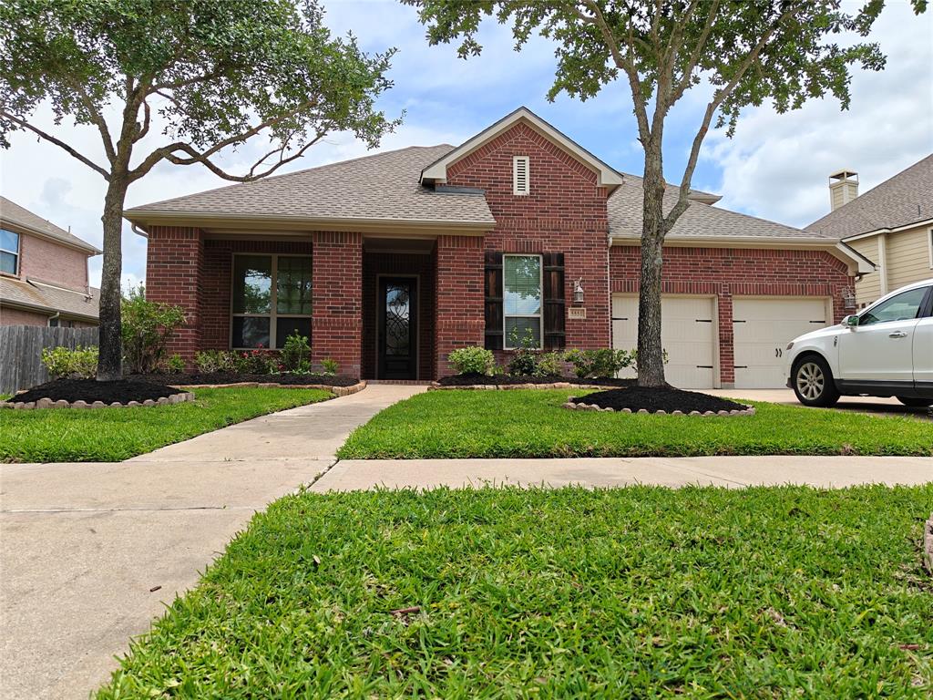 5551 Twin Rivers Lane