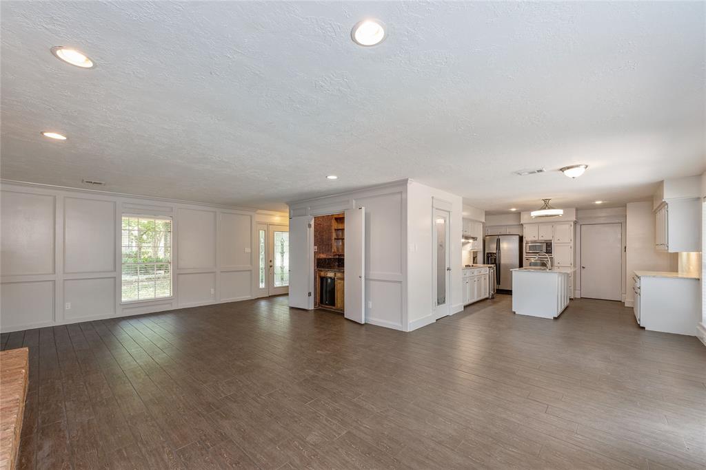 2824 S Logrun Circle