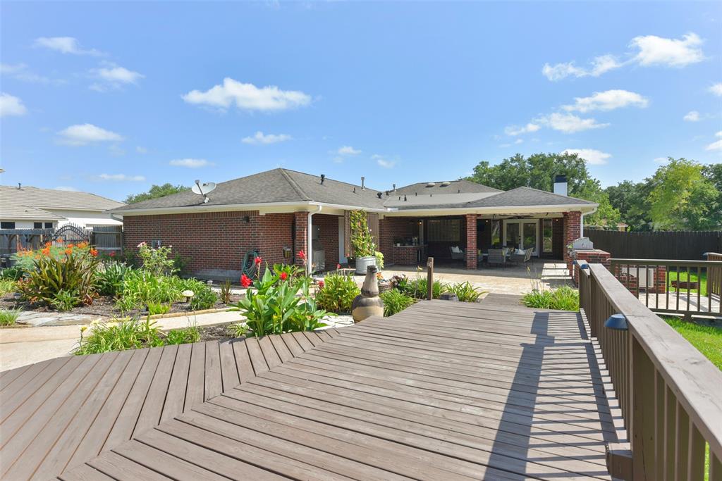 2204 Airline Drive, Friendswood, Texas image 30