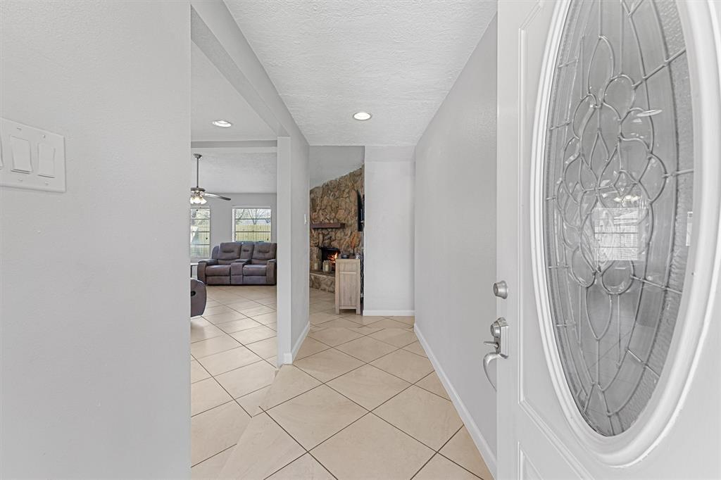 10339 King Ranch Lane, Sugar Land, Texas image 3