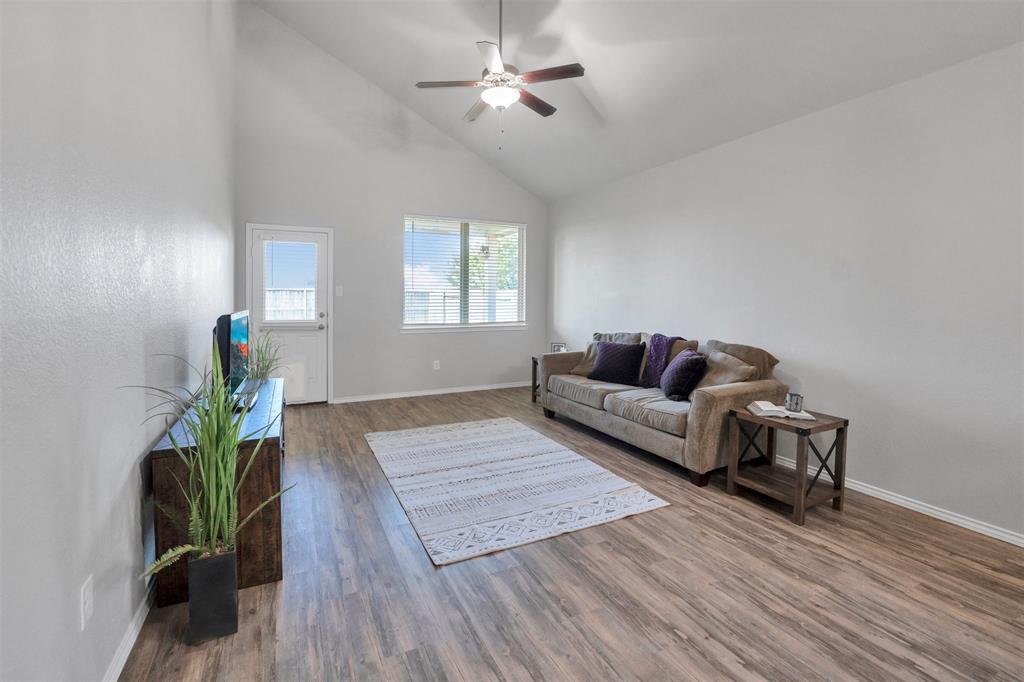 11355 Dawn Beach Lane, Conroe, Texas image 16