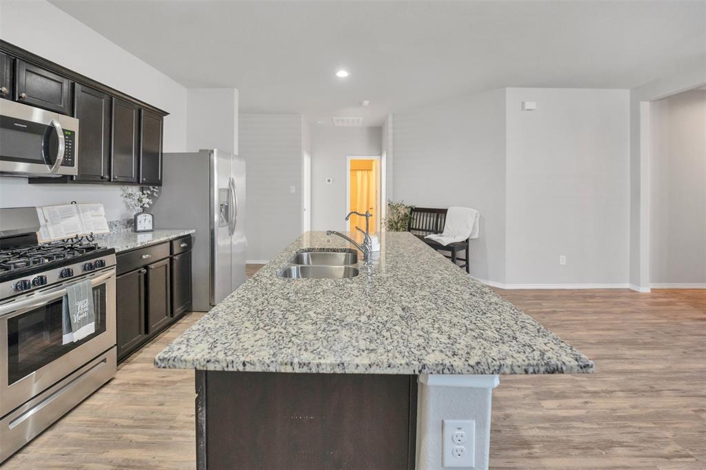 11355 Dawn Beach Lane, Conroe, Texas image 11