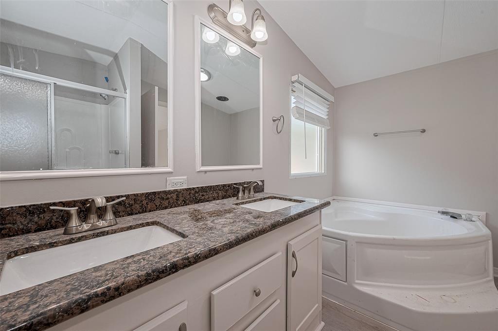 8856 Greenwood Drive, Cleveland, Texas image 12