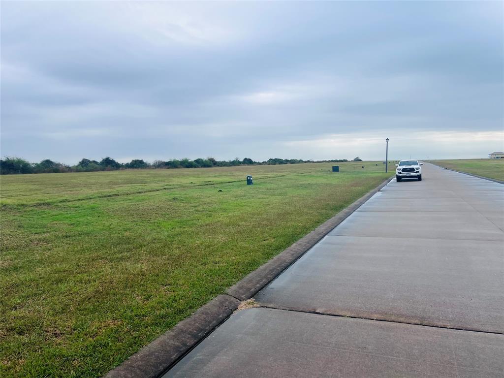 2909 Palacios Bay Drive, Palacios, Texas image 3