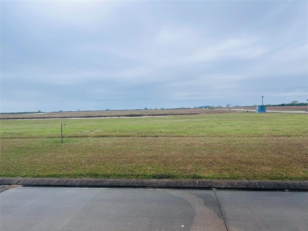 2909 Palacios Bay Drive, Palacios, Texas image 1