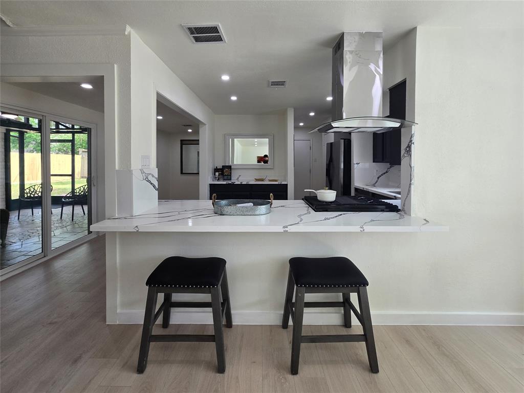 11711 Kangaroo Court, Meadows Place, Texas image 11