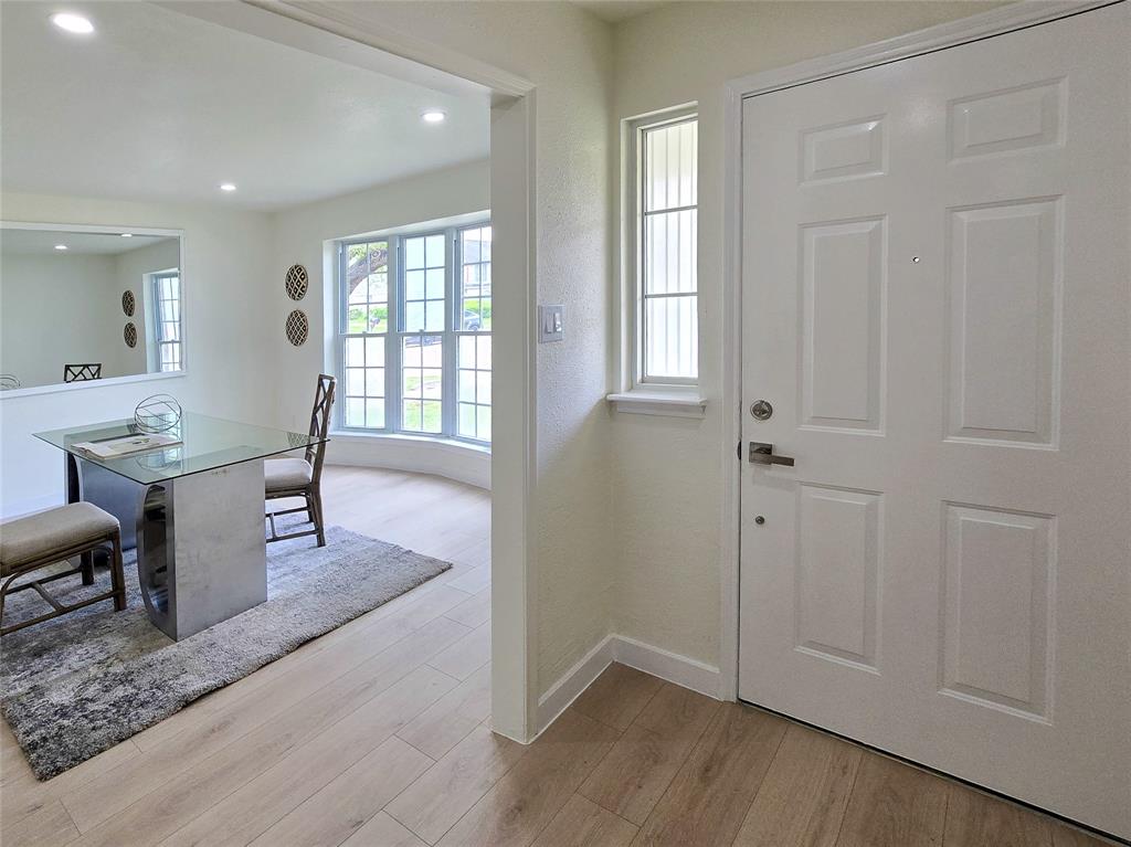 11711 Kangaroo Court, Meadows Place, Texas image 2