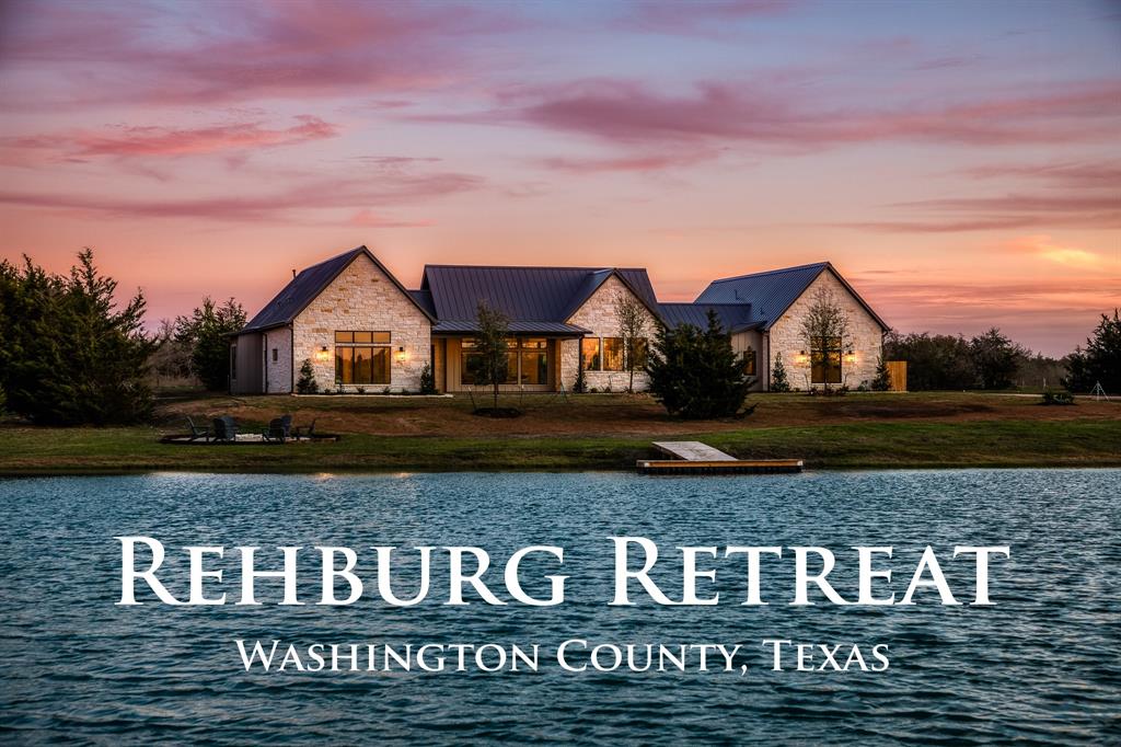 2915 Rehburg, Brenham, Texas image 1