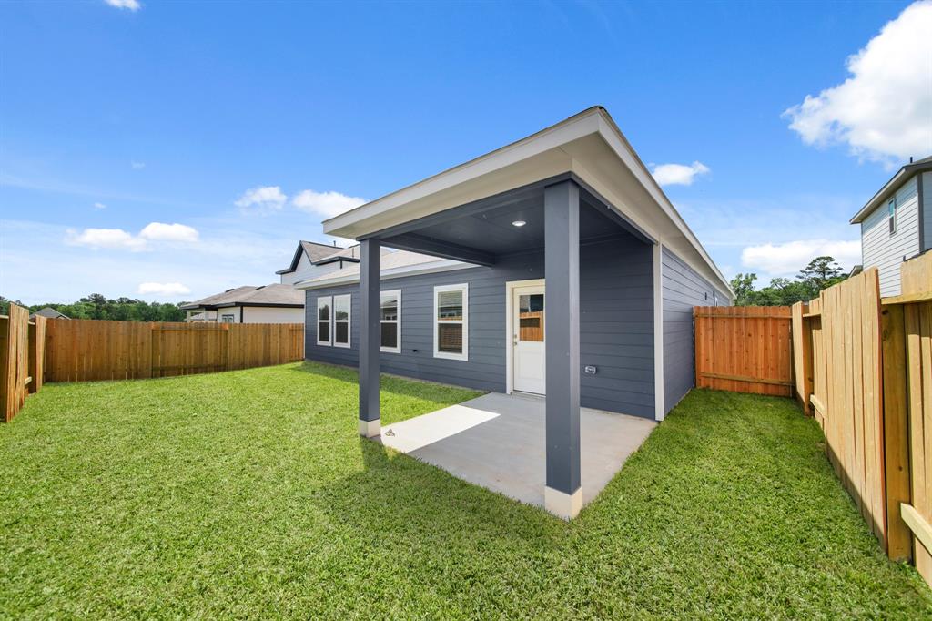 11922 Wisteria Meadows Drive, Willis, Texas image 23