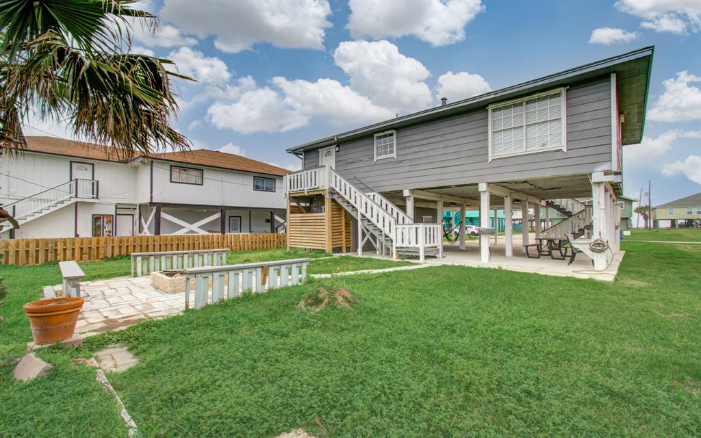 610 Seashell Drive, Freeport, Texas image 12