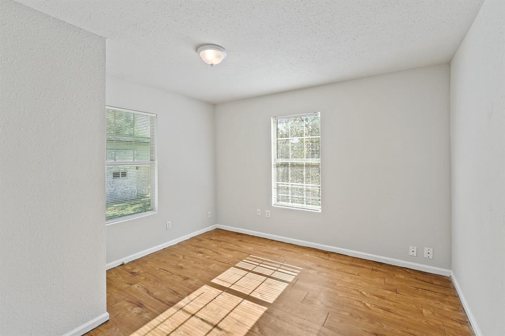 6210 Bundick Drive, Houston, Texas image 9