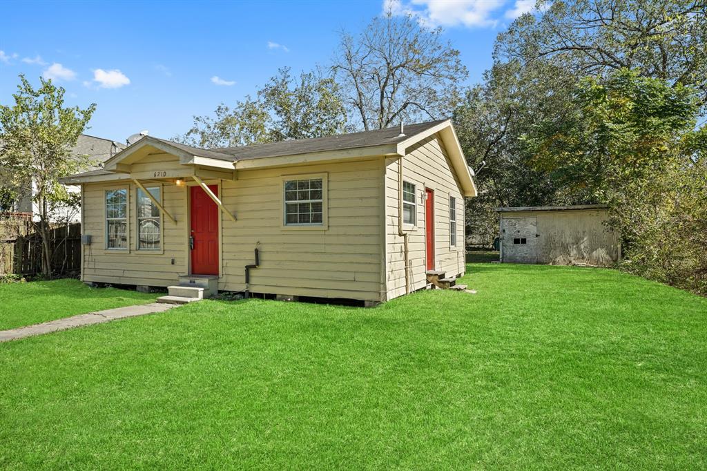 6210 Bundick Drive, Houston, Texas image 3