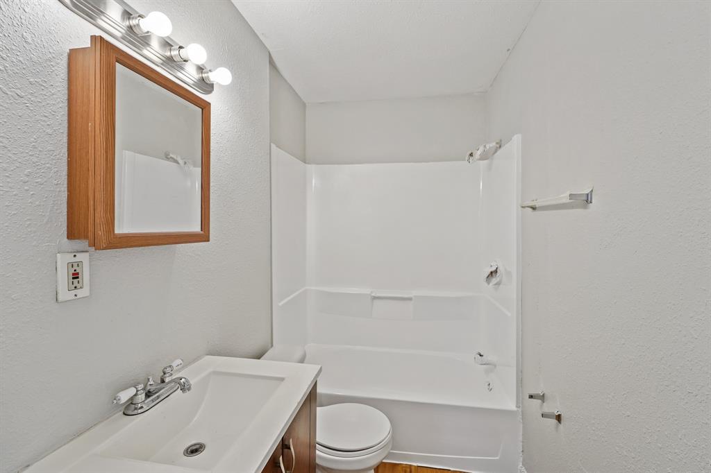6210 Bundick Drive, Houston, Texas image 13