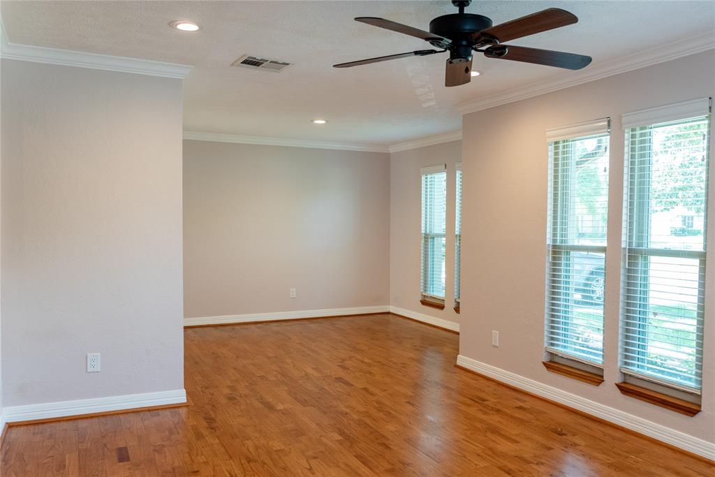 21106 Park Mount Drive