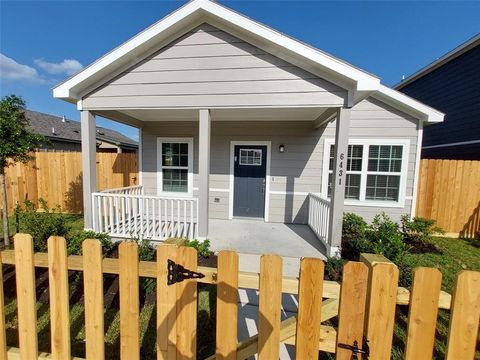 Photo of 6431 Paris Street, Houston, TX 77021 (MLS # 19538755) Photo of 6431 Paris Street, Houston, TX 77021 (MLS # 19538755)