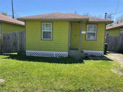 3940 King St, Houston, TX 77026 - #: 65819937
