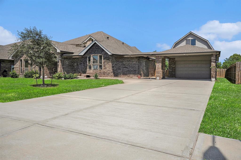 3423 Patagonia Street