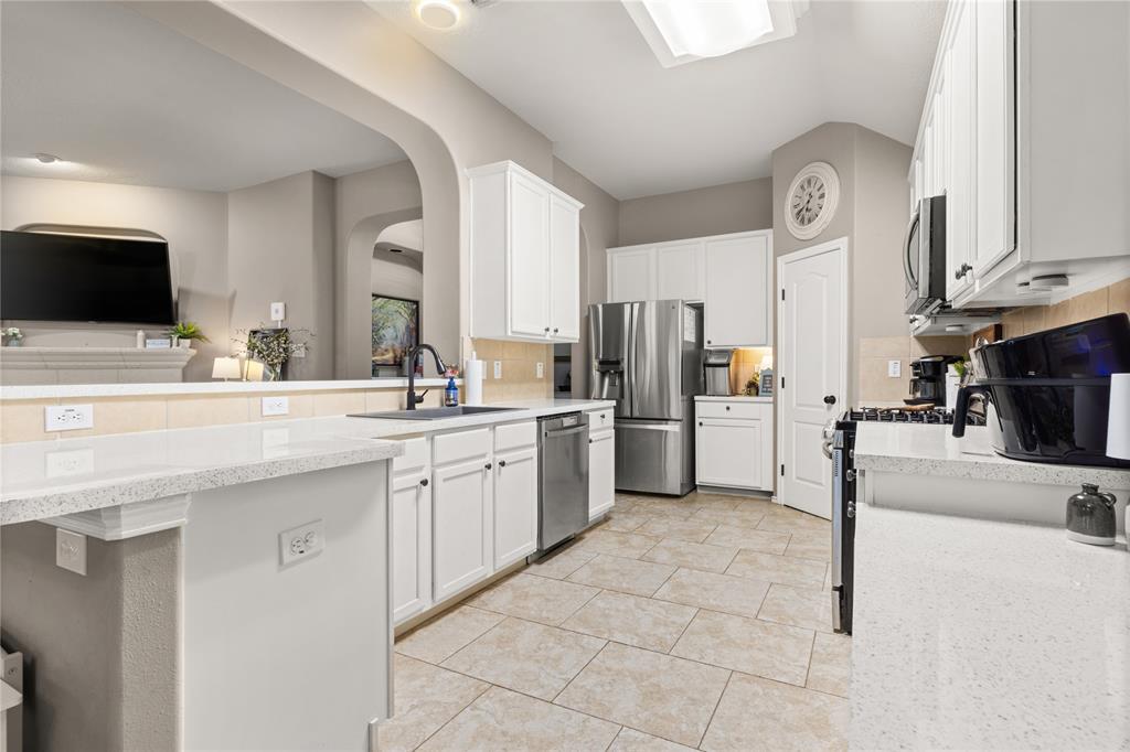 2122 Longwood Drive, Deer Park, Texas image 12