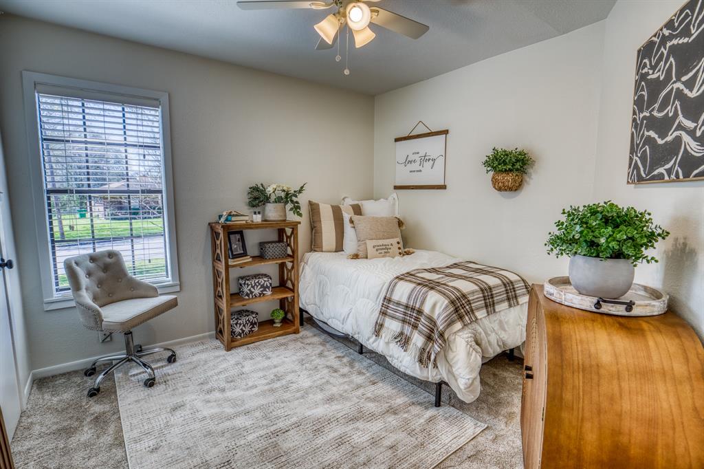 207 Meadow Brook Lane, Brenham, Texas image 16