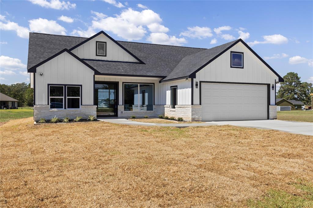 42 Meadow Lake Drive, Trinity, Texas image 5