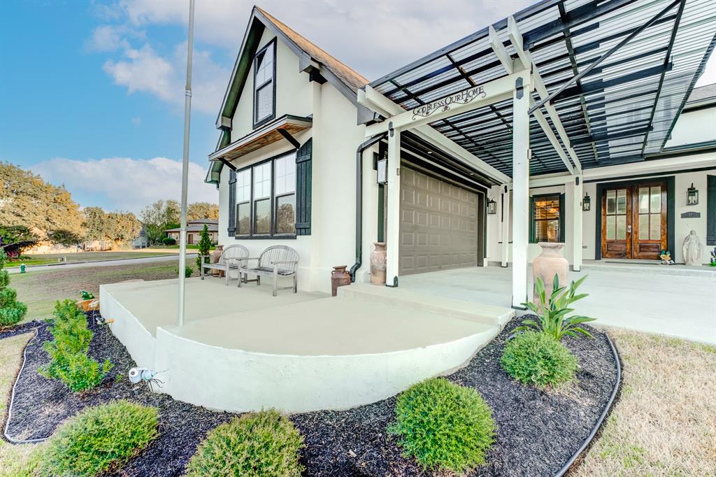 17 Bellingham Court