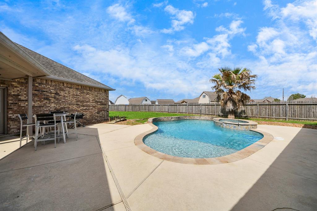 6514 Bastrop Trail, Manvel, Texas image 46