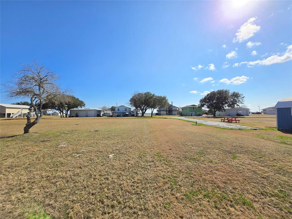 937 Bayview Drive, Palacios, Texas image 12