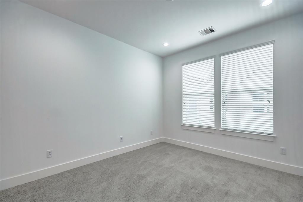 7710 Sky Dweller Drive, Houston, Texas image 40