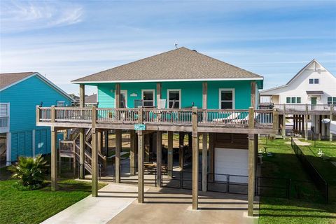 A home in Crystal Beach